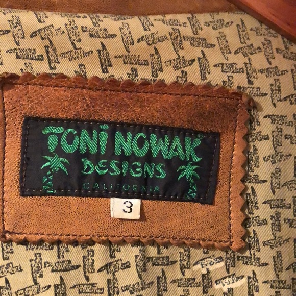 Toni Nowak Designs World Gym Vintage soft brown leather jacket. - Picture 3 of 4